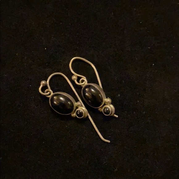 Unique Silver Black Drop Earrings - Picture 1 of 4